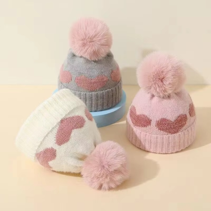 Warm Crochet Hat for Newborns – Unisex & Cute
